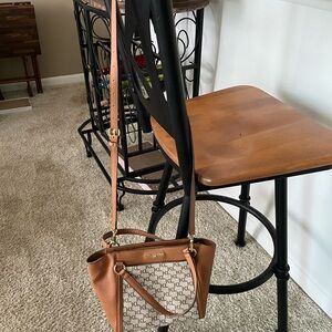 Authentic Karl Lagerfeld purse monogram purse in good condition!